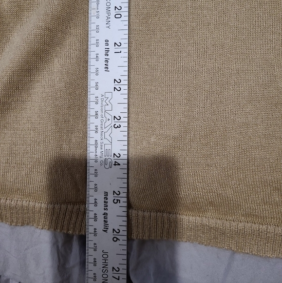 Tex by Max Azria women size Med. FINE knit, wool blend,  faux wrap sweater - Picture 9 of 10